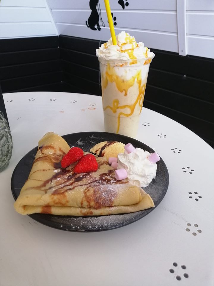 NEW DOG CAFE OPEN IN WIRRAL!